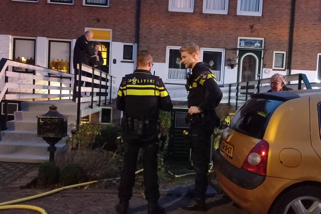 Brand in schuur snel onder controle