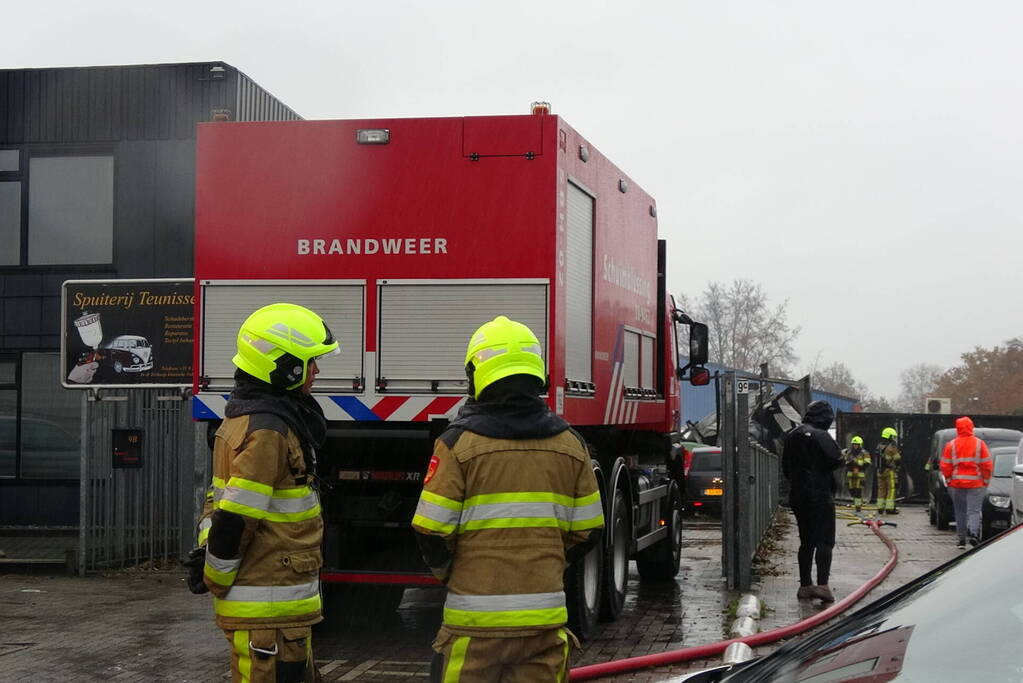 Loods in as na grote brand