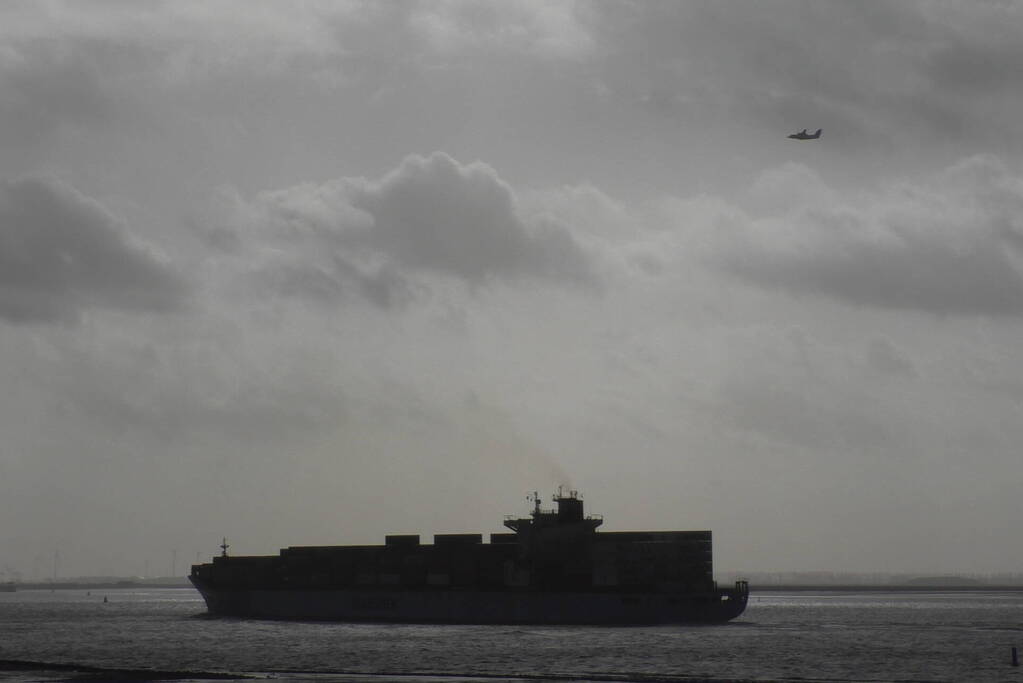 Bijna 1000 kilo cocaïne aangetroffen na verdachte situatie op Westerschelde