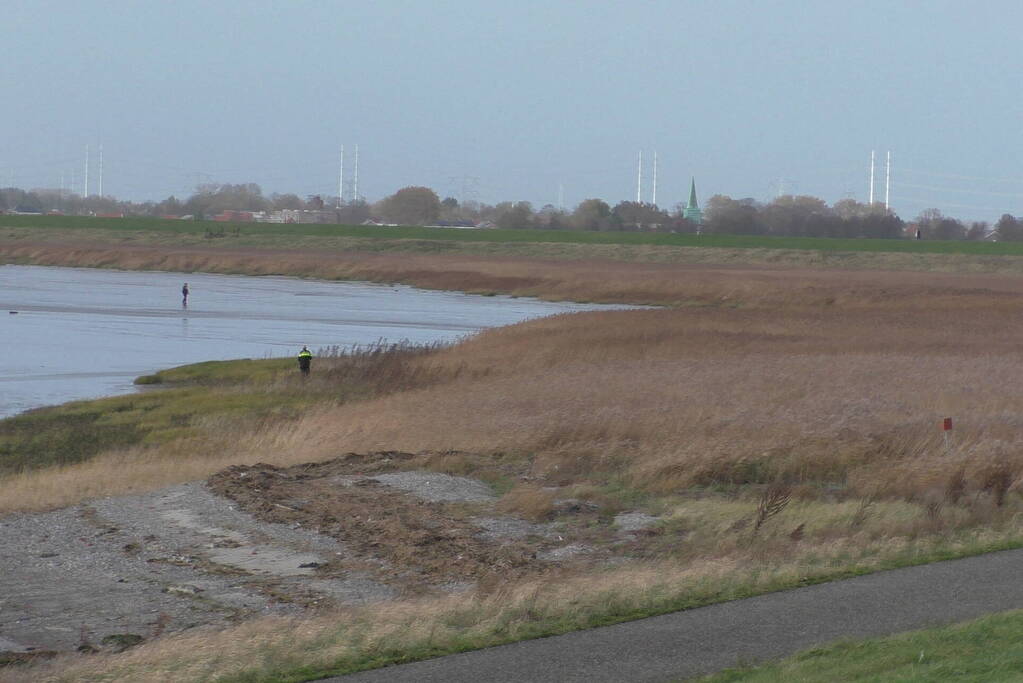 Bijna 1000 kilo cocaïne aangetroffen na verdachte situatie op Westerschelde