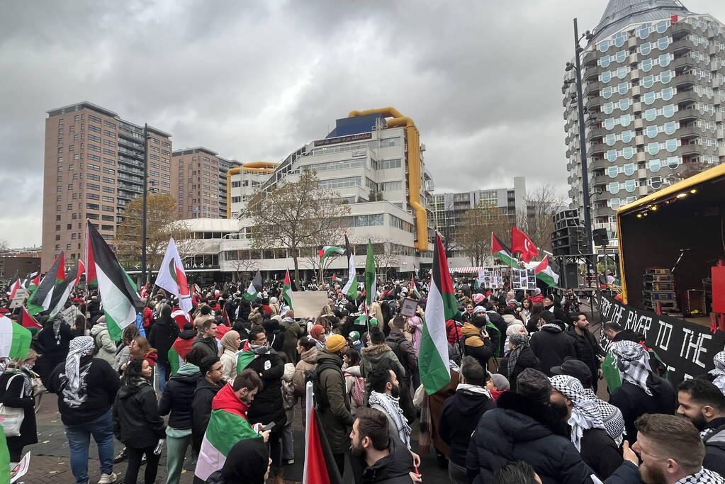 Grote opkomst pro Palestina demonstratie