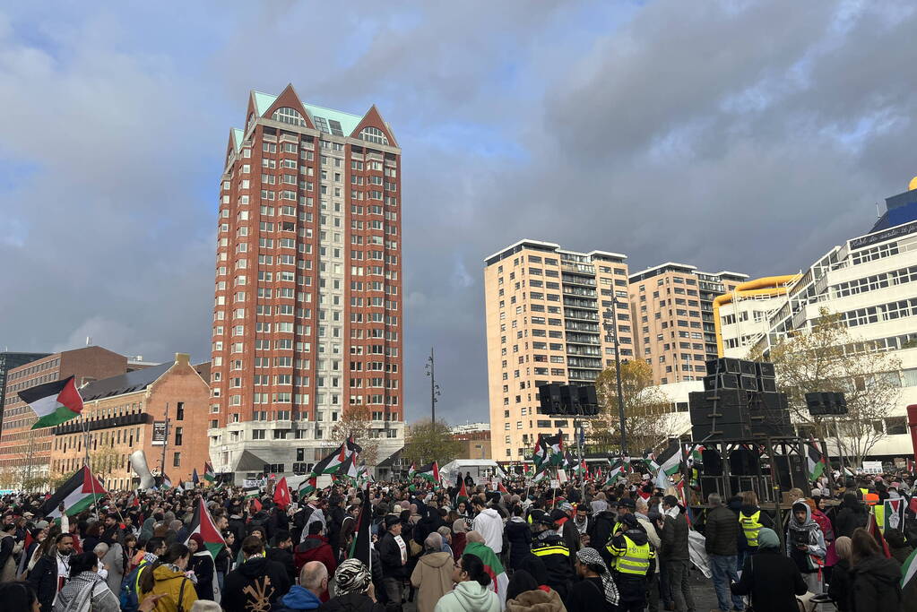 Grote opkomst pro Palestina demonstratie