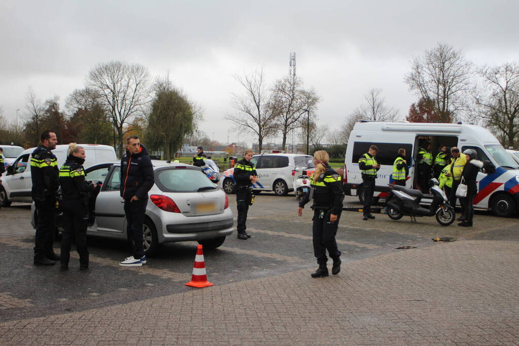 Politie houdt grote verkeerscontrole