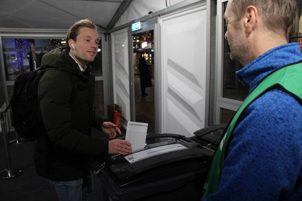 In de rij voor tweede kamerverkiezingen