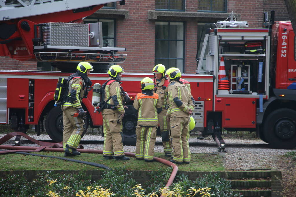 Zeer grote brand in appartementencomplex