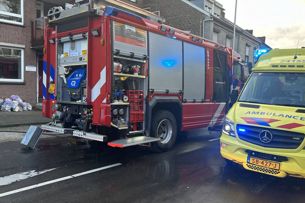 Bewoner gewond bij brand in woning