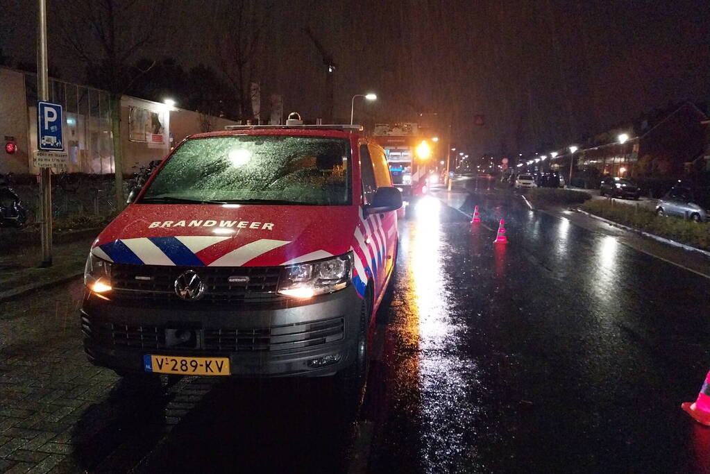 Zwembad ontruimd vanwege brand