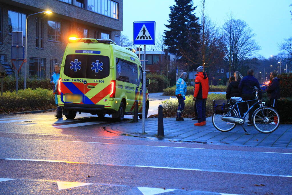 Fietser in botsing met automobilist