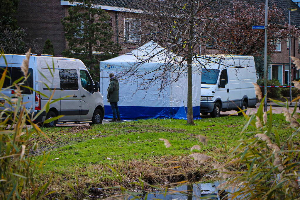 Levenloos lichaam aangetroffen in water