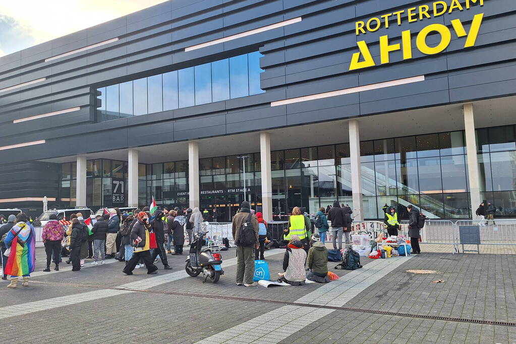 Waarschuwingsschot gelost bij demonstratie