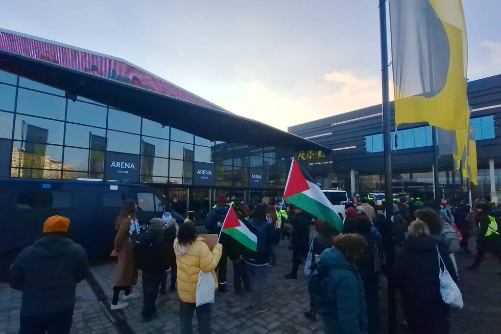 Waarschuwingsschot gelost bij demonstratie