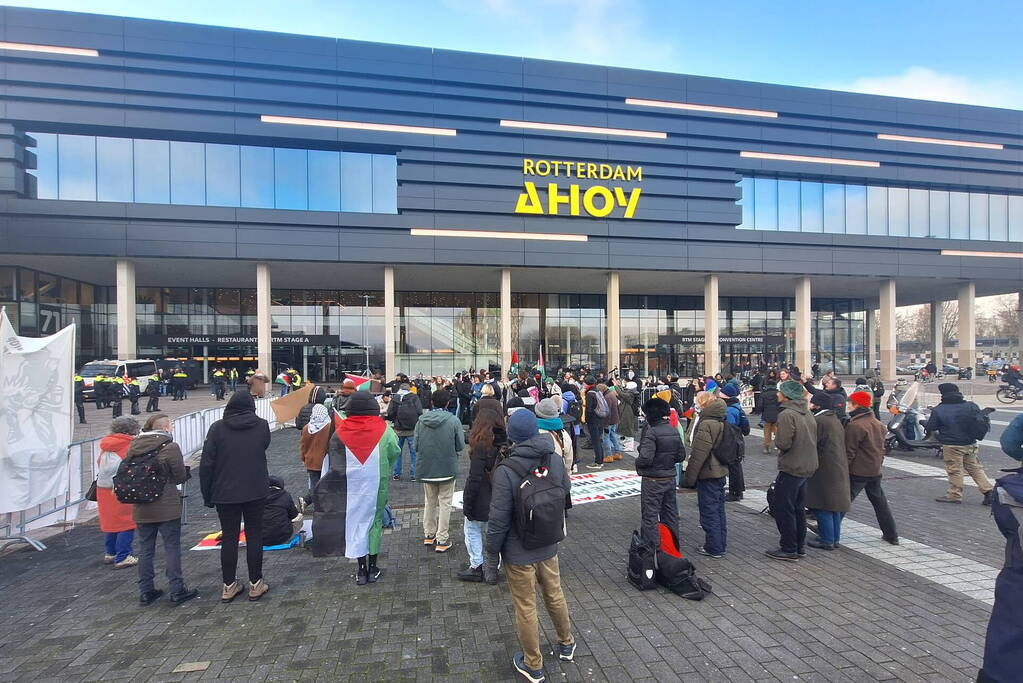 Waarschuwingsschot gelost bij demonstratie