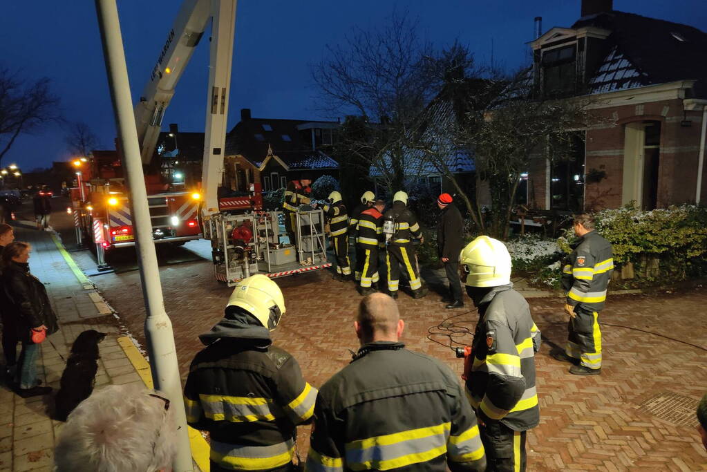 Schoorsteenbrand snel onder controle