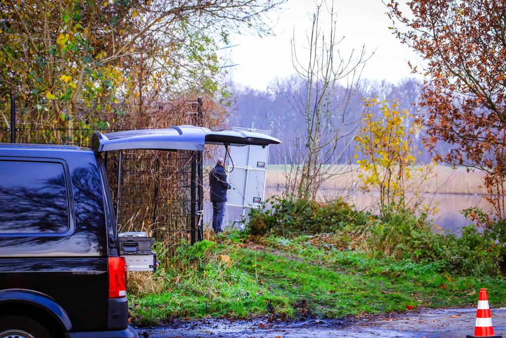 Vaten aangetroffen in de Eem