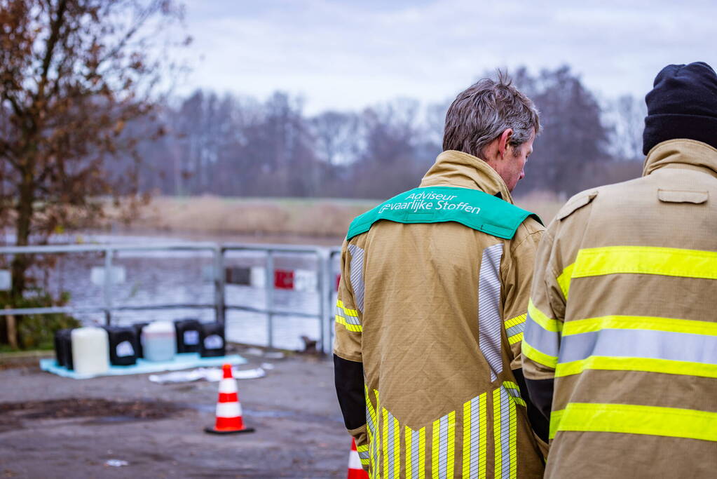 Vaten aangetroffen in de Eem