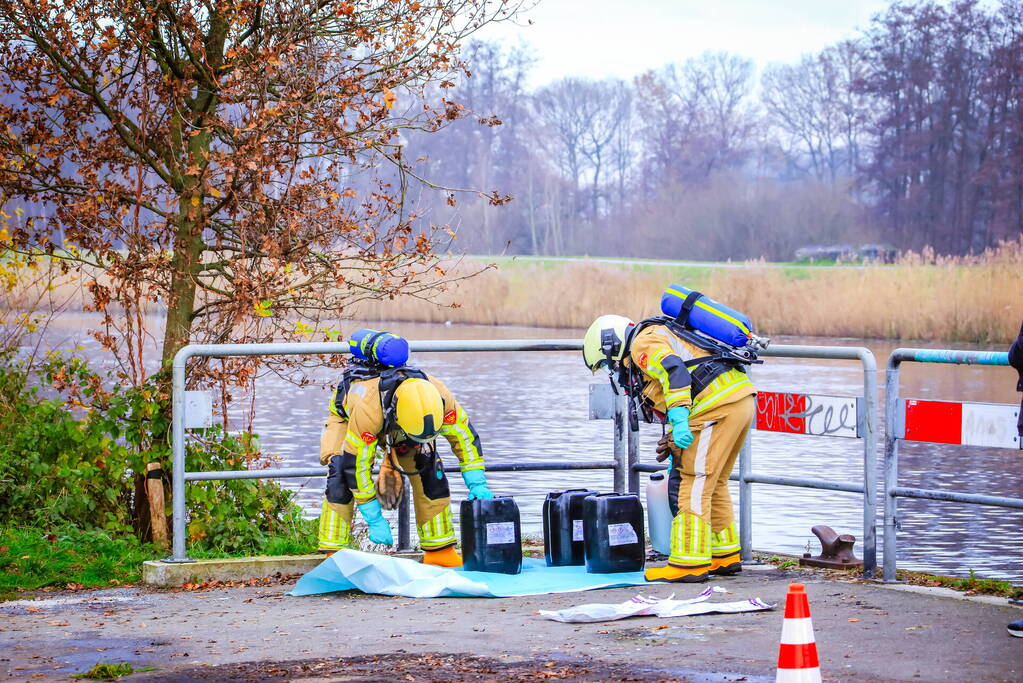 Vaten aangetroffen in de Eem