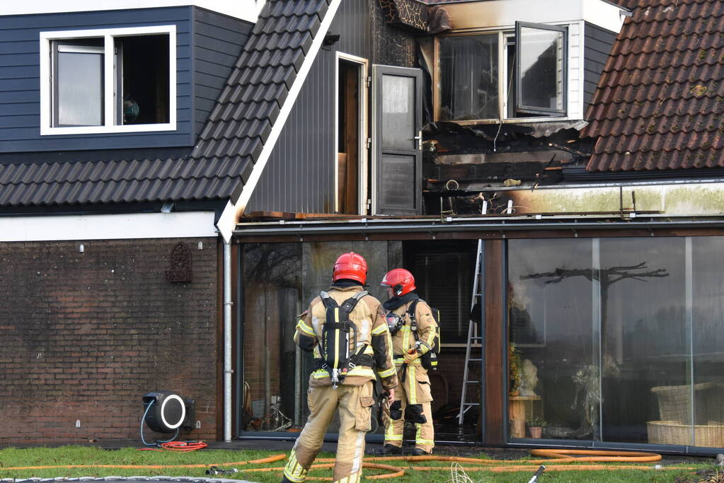 Grote brand in vrijstaande woning