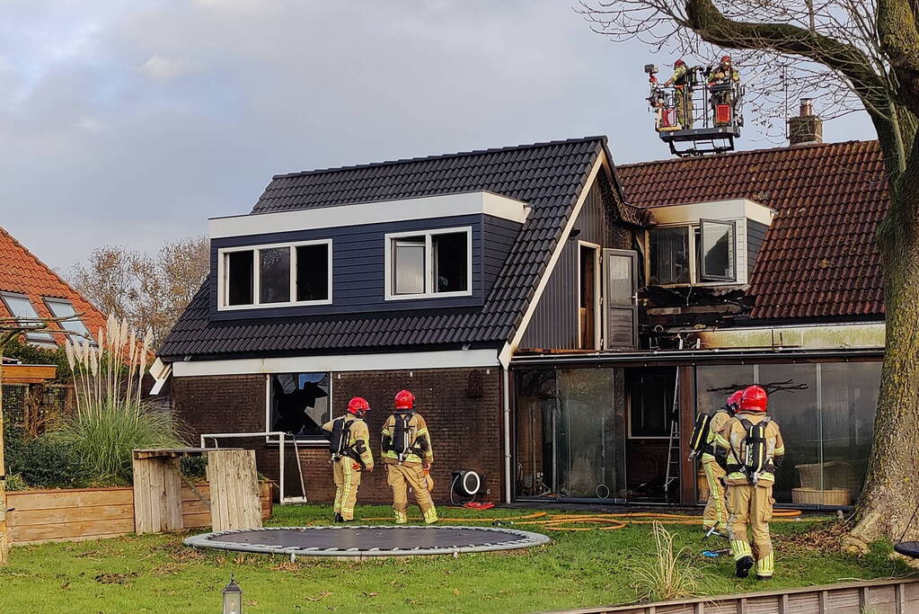 Grote brand in vrijstaande woning