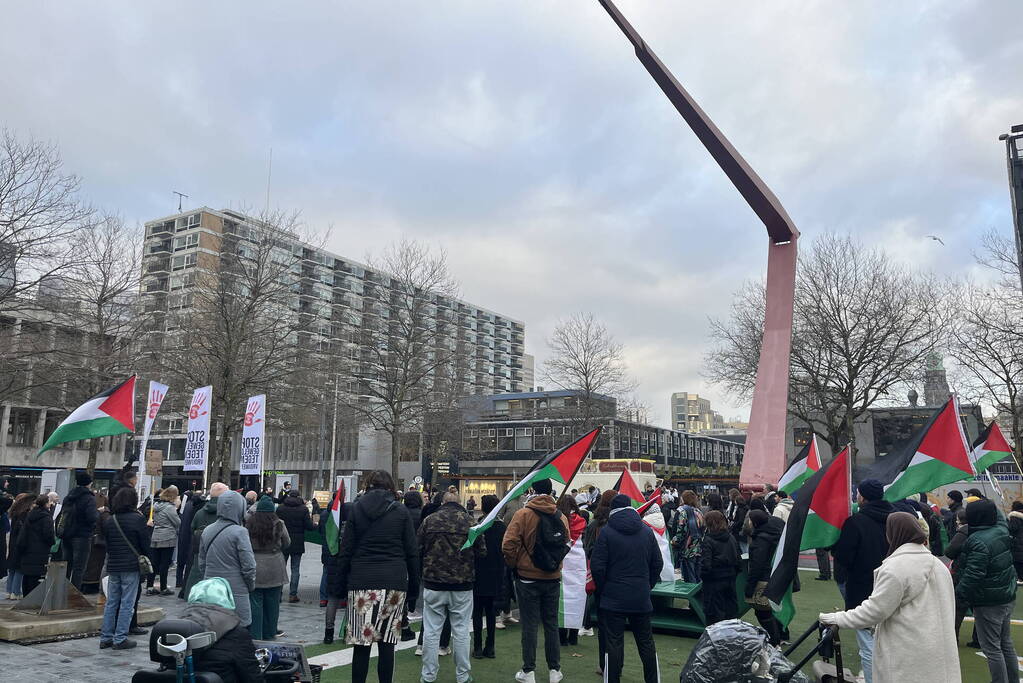 Tientallen aanwezigen bij pro-Palestinademonstratie