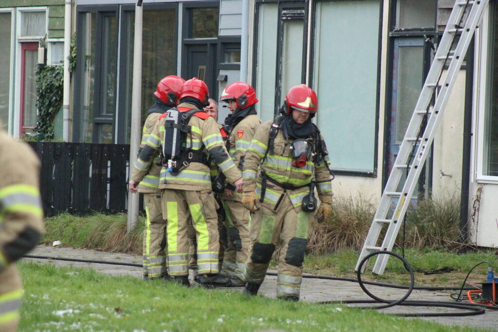 Keukenbrand snel onder controle