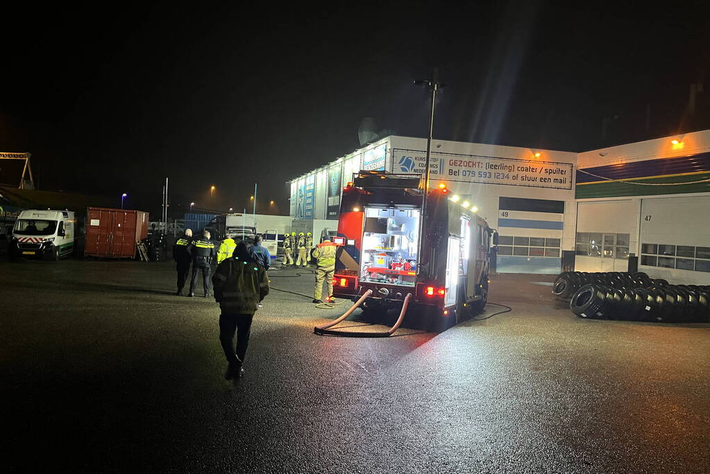 Bus uitgebrand door accu