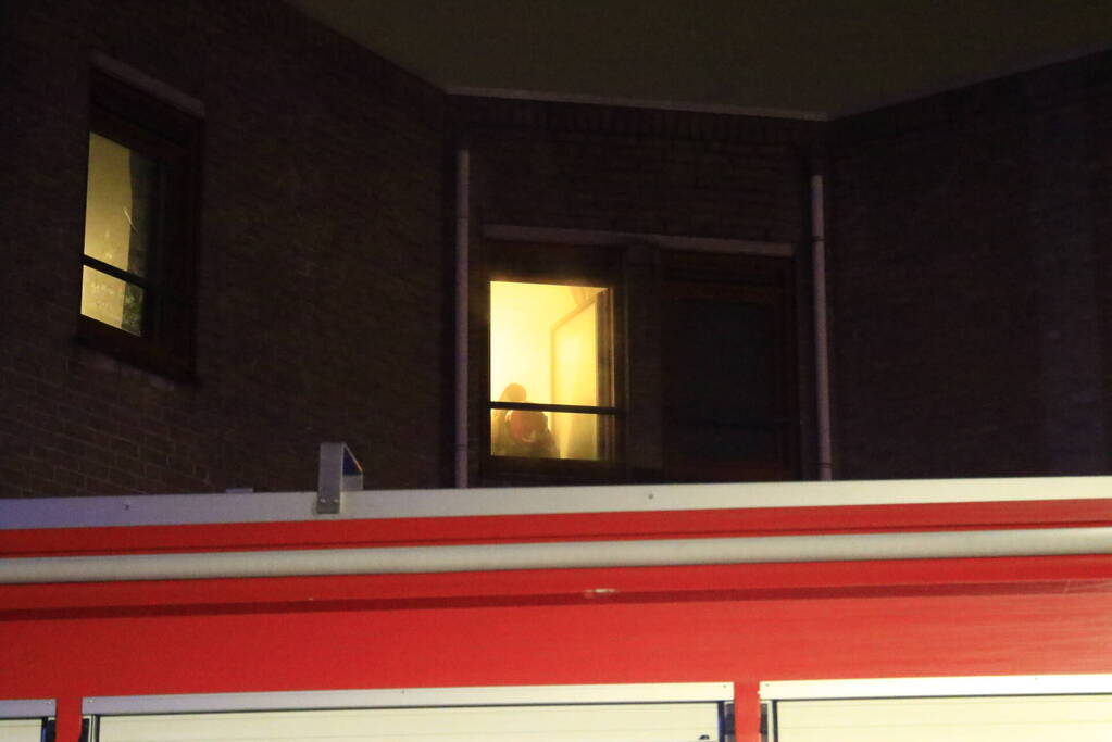 Matrasbrand zorgt voor rookontwikkeling in woning