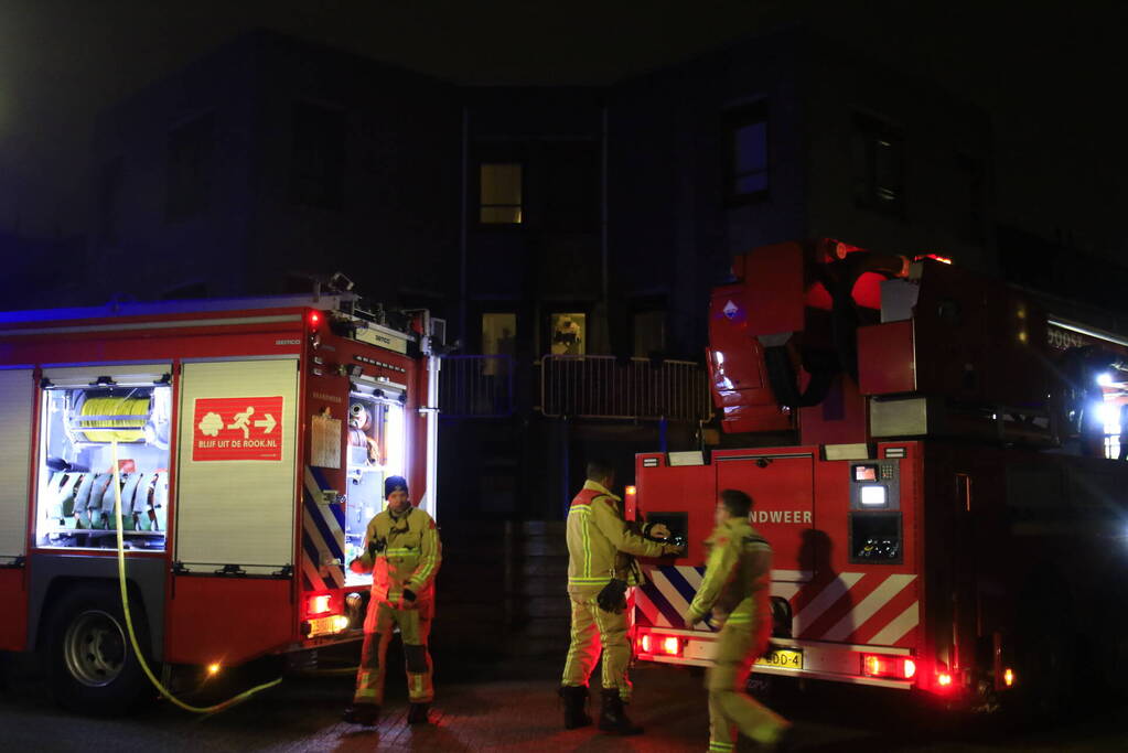 Matrasbrand zorgt voor rookontwikkeling in woning