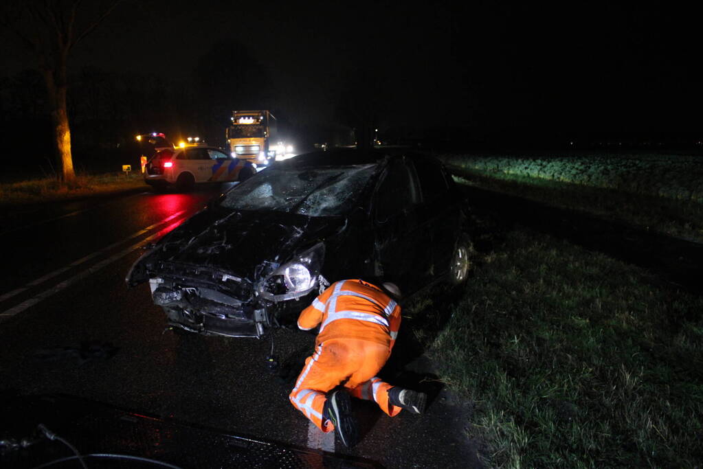 Bestuurder gevlucht na eenzijdig ongeval