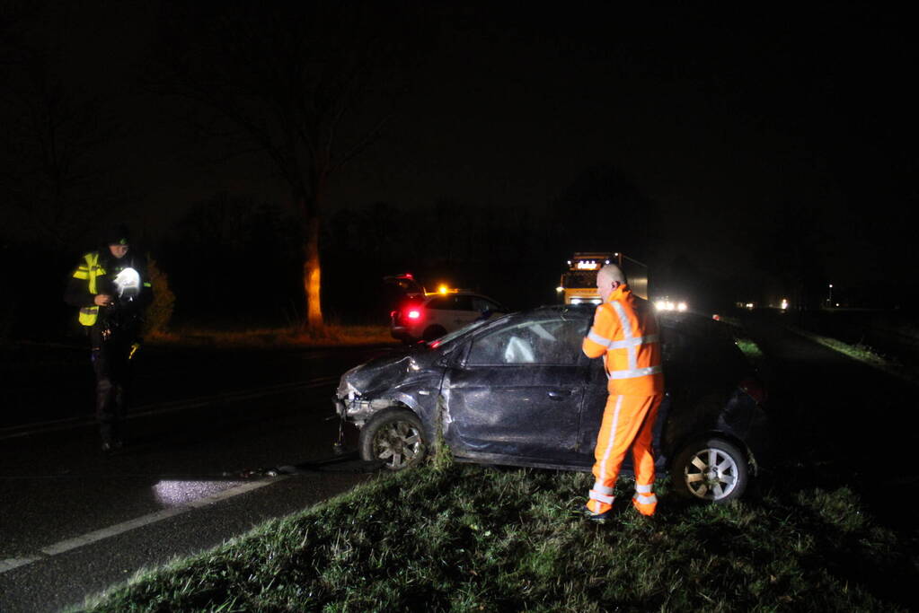 Bestuurder gevlucht na eenzijdig ongeval