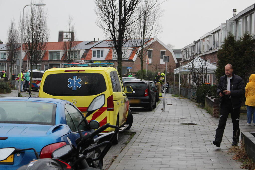 Twee overleden personen aangetroffen in woning