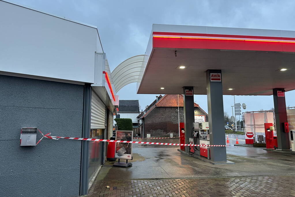 Veel schade bij inbraak in tankstation