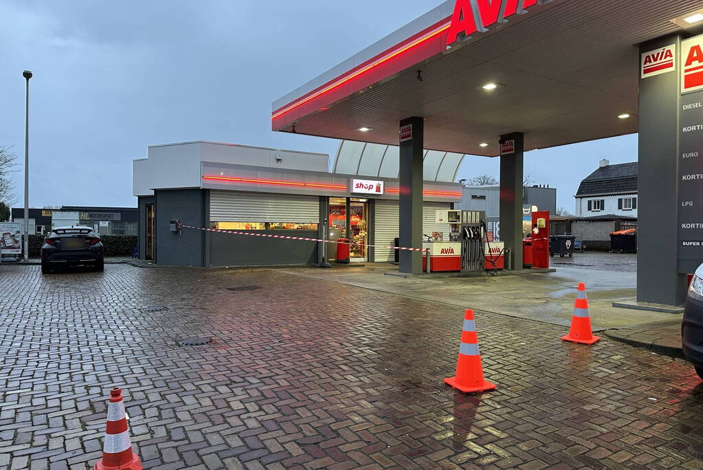 Veel schade bij inbraak in tankstation