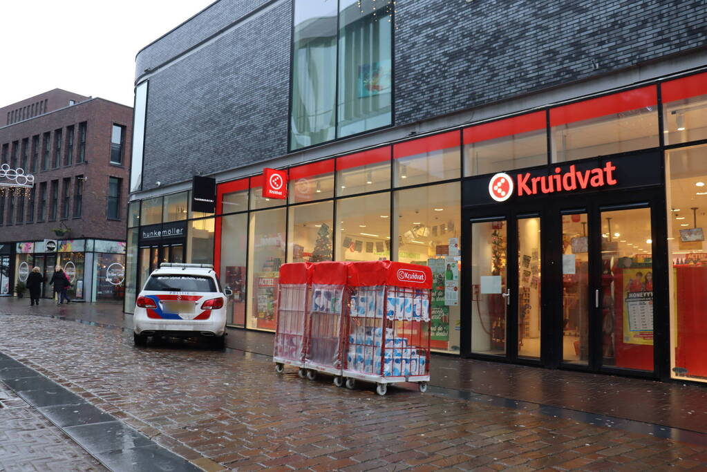 Onderzoek naar overval op winkel