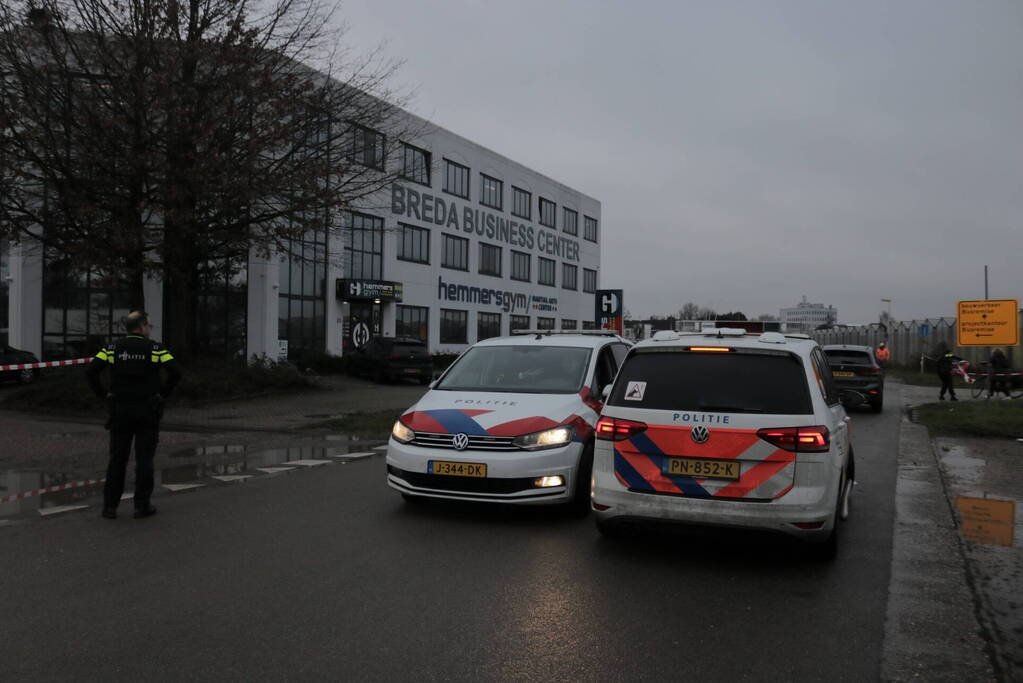 Verdachte gevlucht na schietpartij bij boksschool