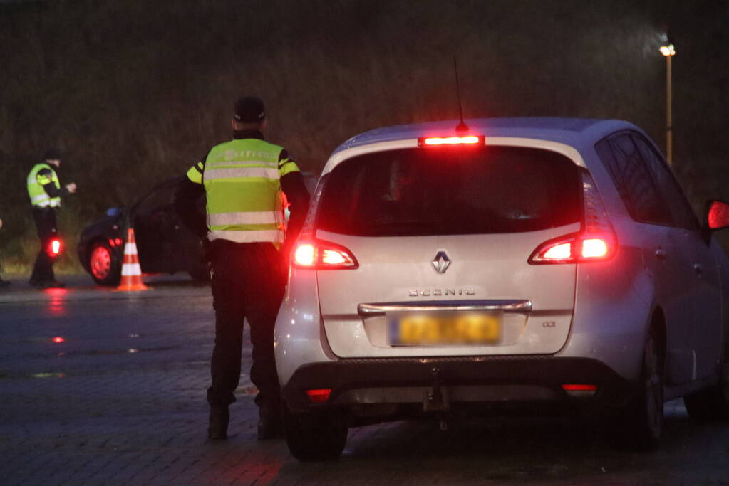 Politie houdt verkeerscontrole