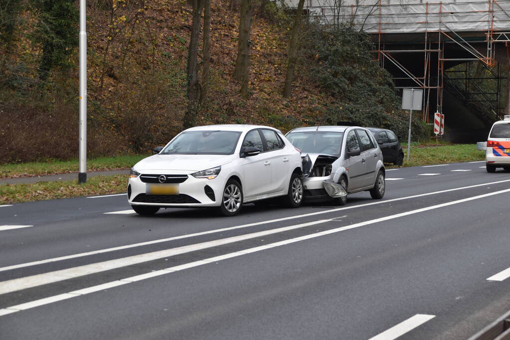 Flinke schade bij kop-staartbotsing