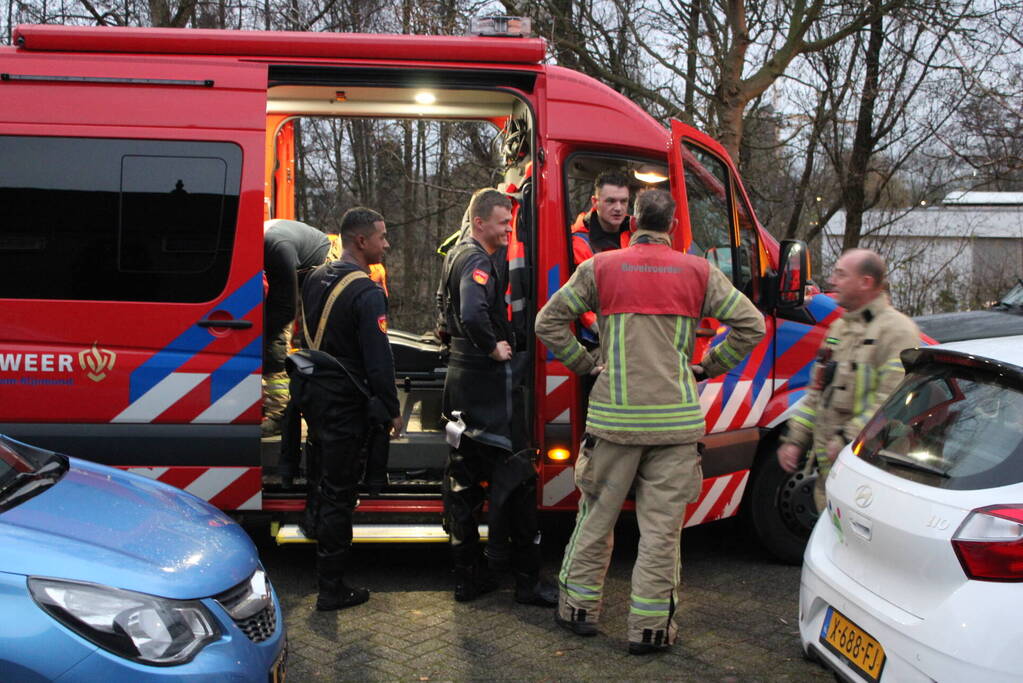 Motorboot met acht opvarende gezonken