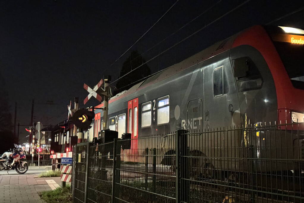 Trein komt bijna in aanrijding met persoon