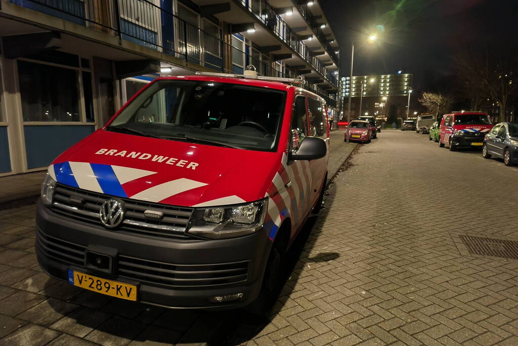 Brandweer doet onderzoek naar vreemde lucht