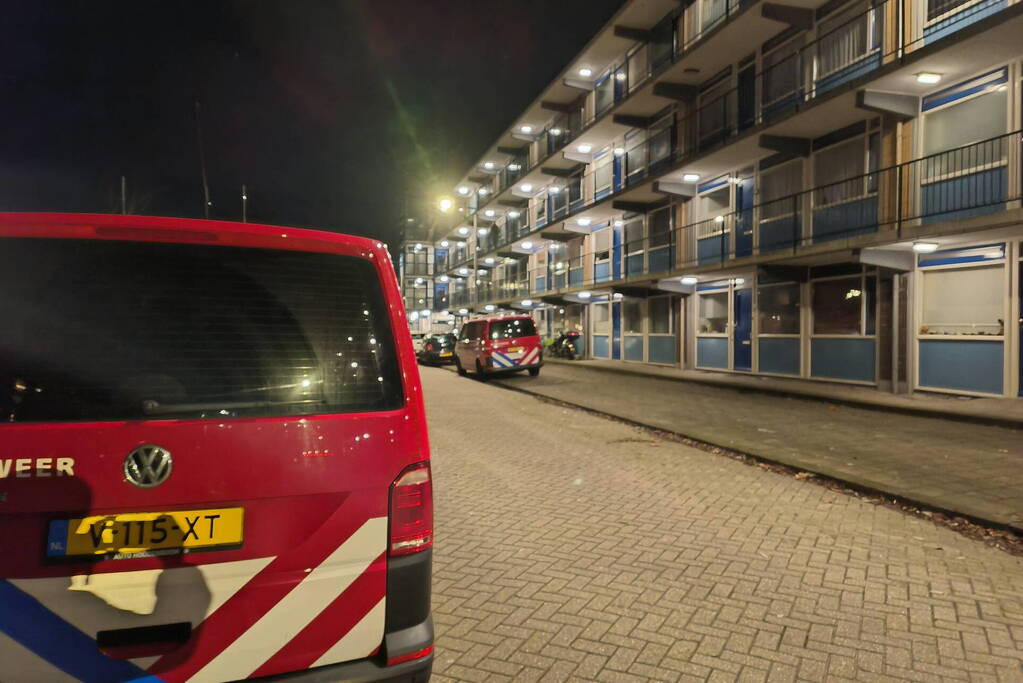 Brandweer doet onderzoek naar vreemde lucht