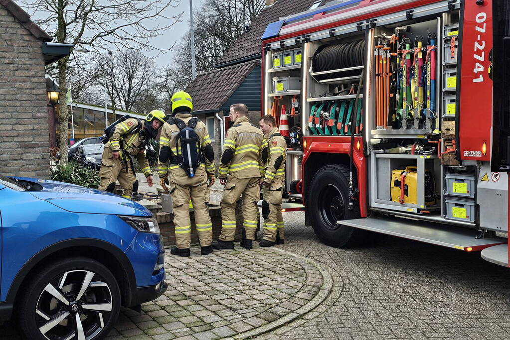 Woning vol rook door brand in pelletkachel