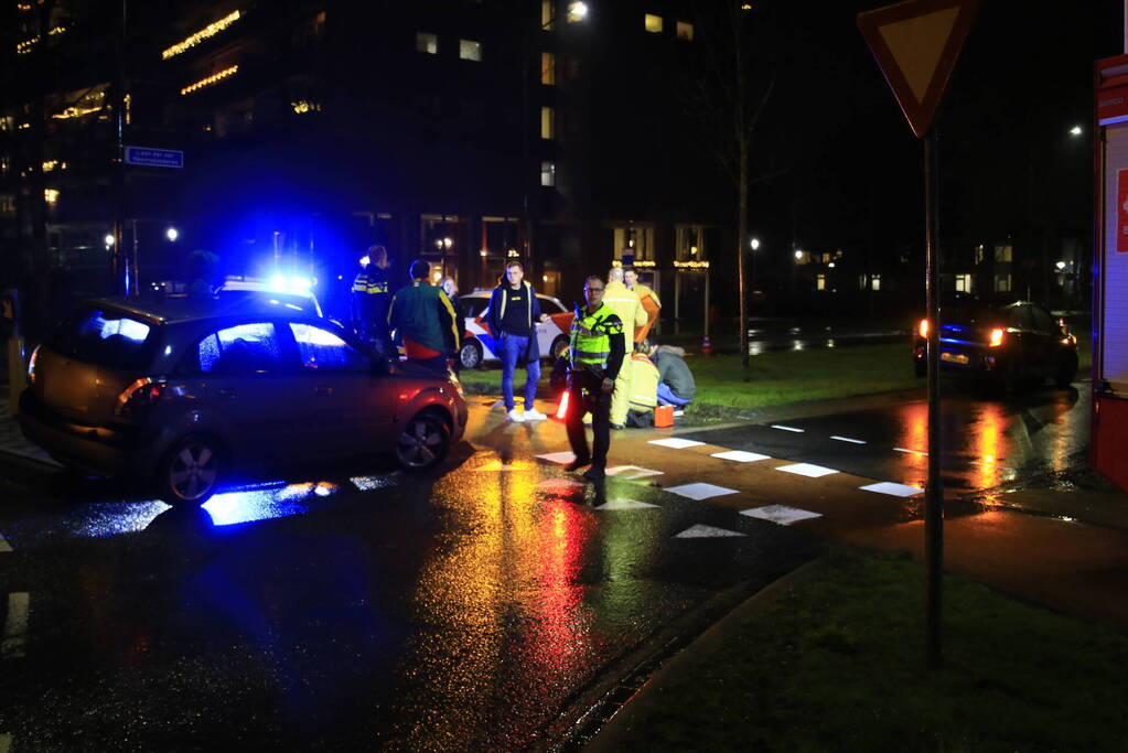 Fietser gewond bij aanrijding met bezorger