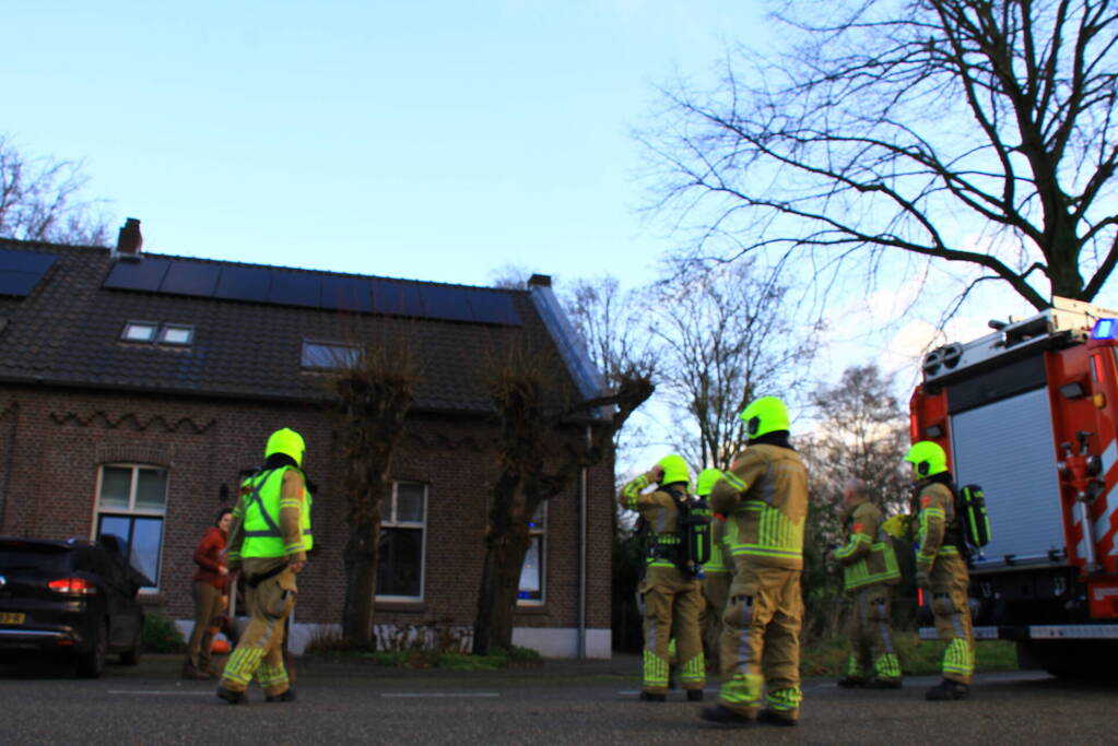 Brandweer heeft schoorsteenbrand snel onder controle