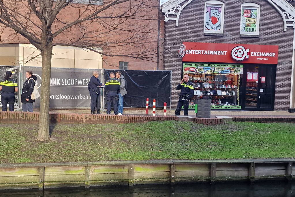 Drie aanhoudingen na overval op winkel