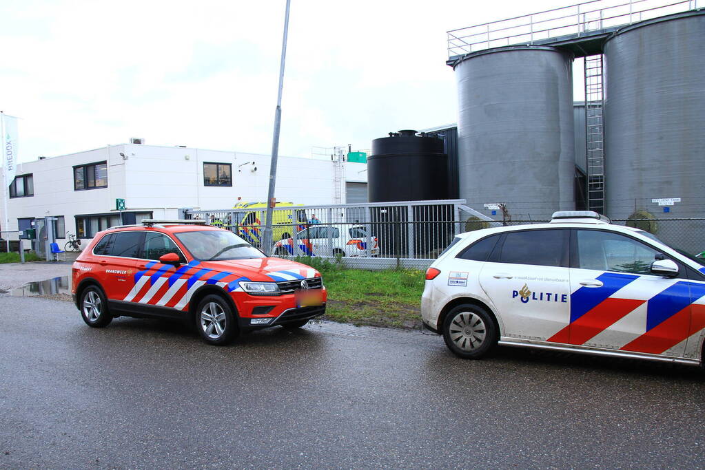 Persoon gewond na bedrijfsongeval met gevaarlijke stof