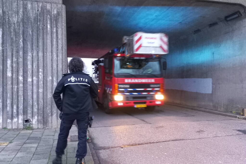 Hulpdiensten ingezet voor persoon te water