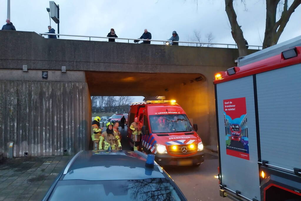 Hulpdiensten ingezet voor persoon te water