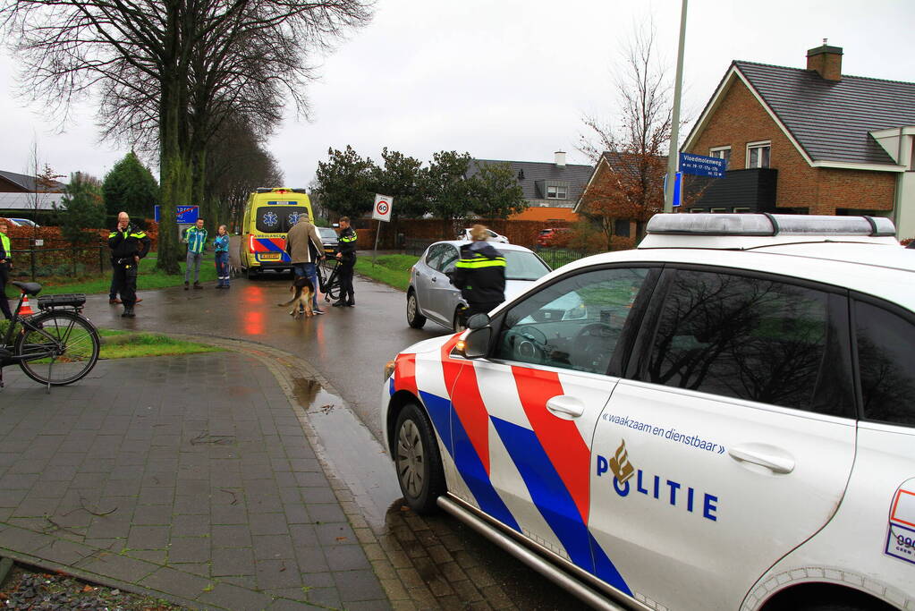 Fietser ernstig gewond bij aanrijding met personenauto