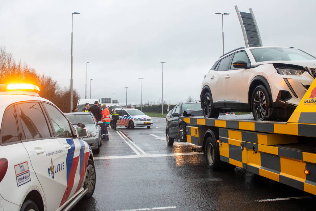 Dronken bestuurder veroorzaakt kop-staartbotsing