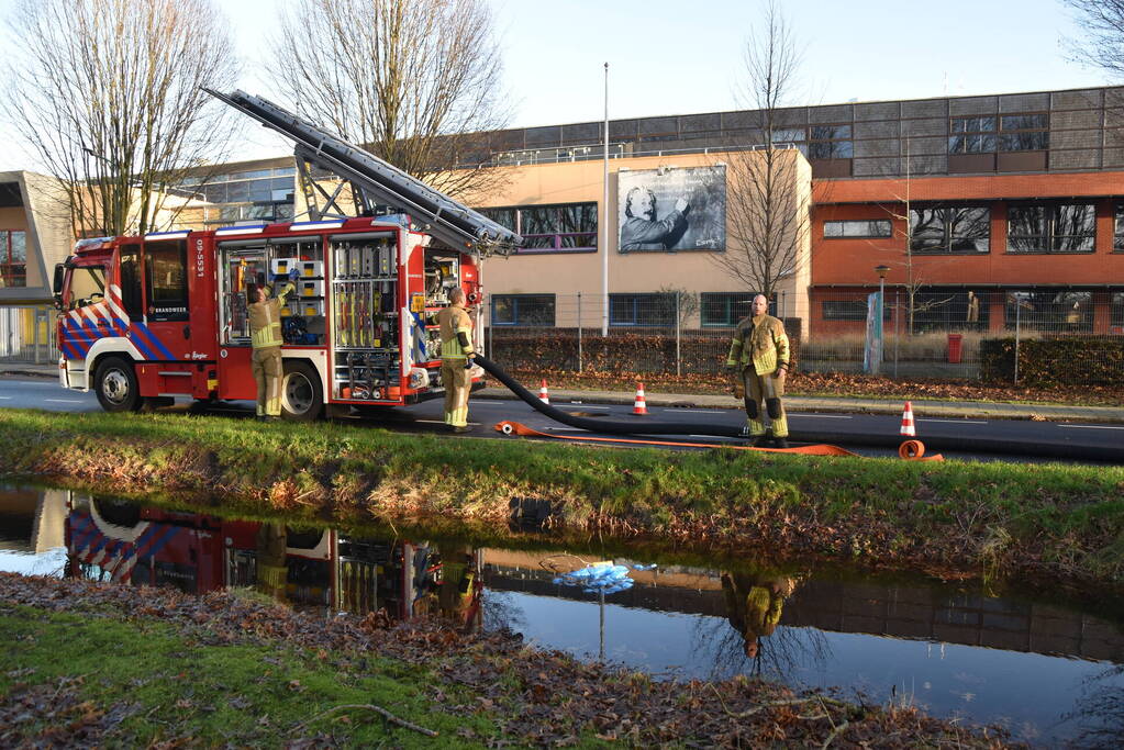 Meerdere garageboxen onderwater door hevige regenval